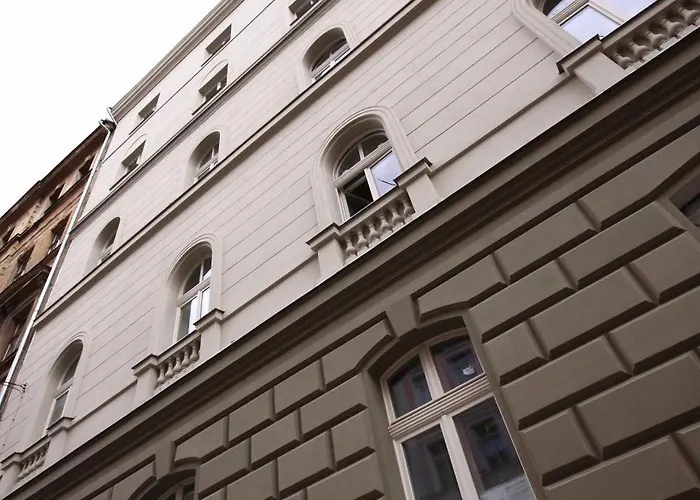 Hotel Pure White Praga