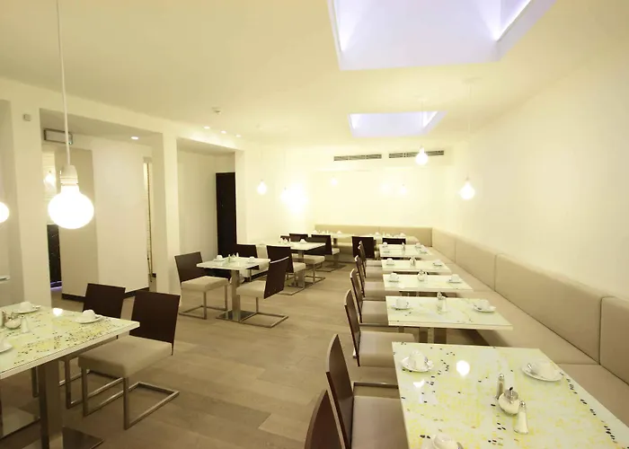 Hotel Pure White Praga
